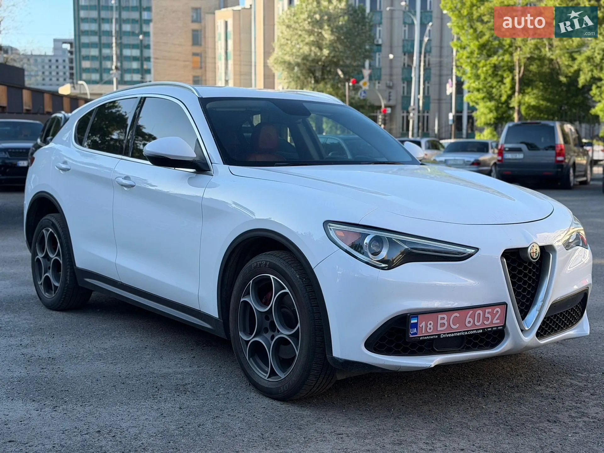 2017 Alfa Romeo Stelvio - мініатюра 3
