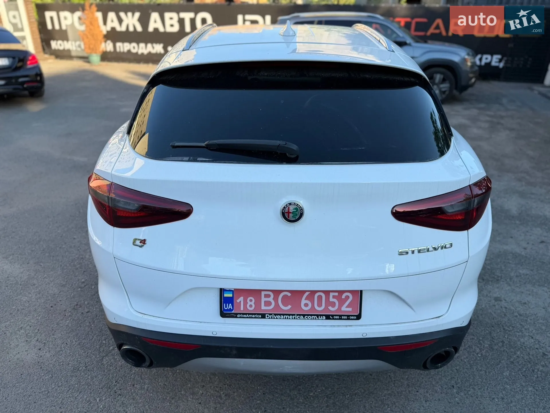 2017 Alfa Romeo Stelvio - мініатюра 12