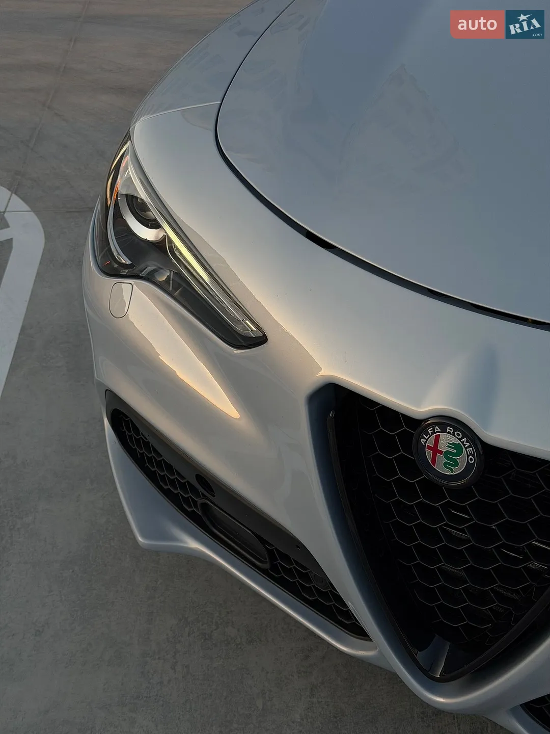 2019 Alfa Romeo Stelvio - мініатюра 17