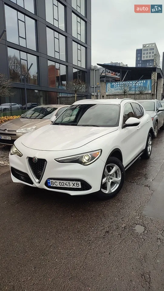 2019 Alfa Romeo Stelvio - мініатюра 20