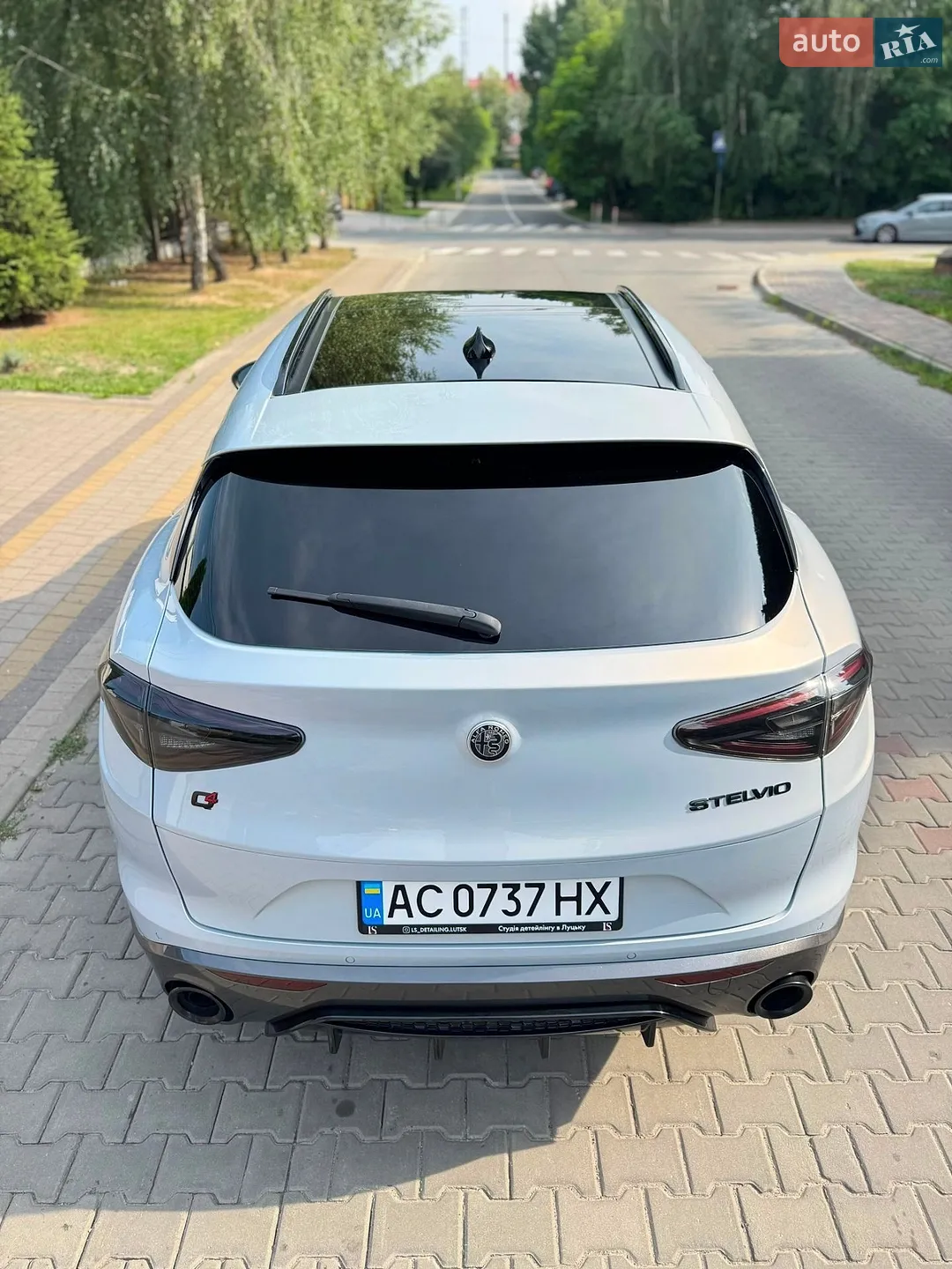 2023 Alfa Romeo Stelvio - мініатюра 6