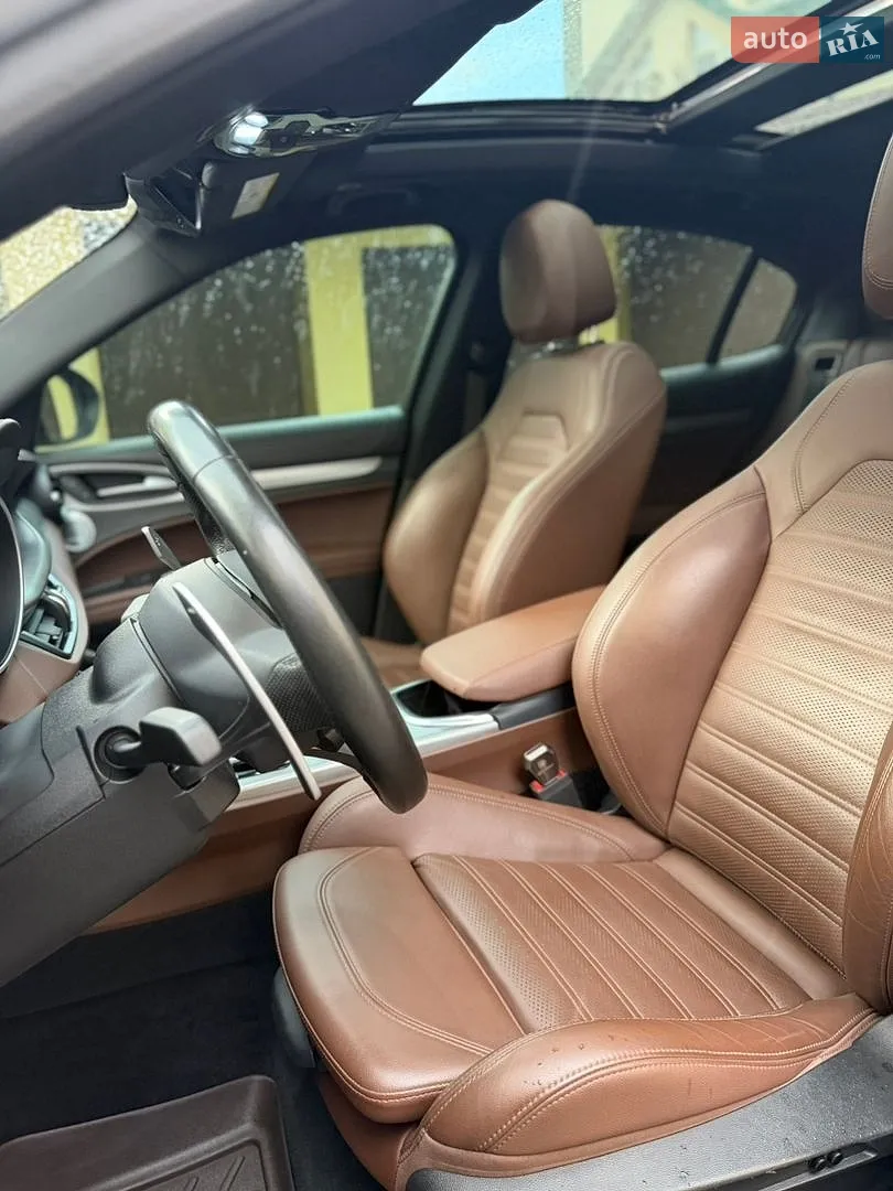 2021 Alfa Romeo Stelvio - мініатюра 21