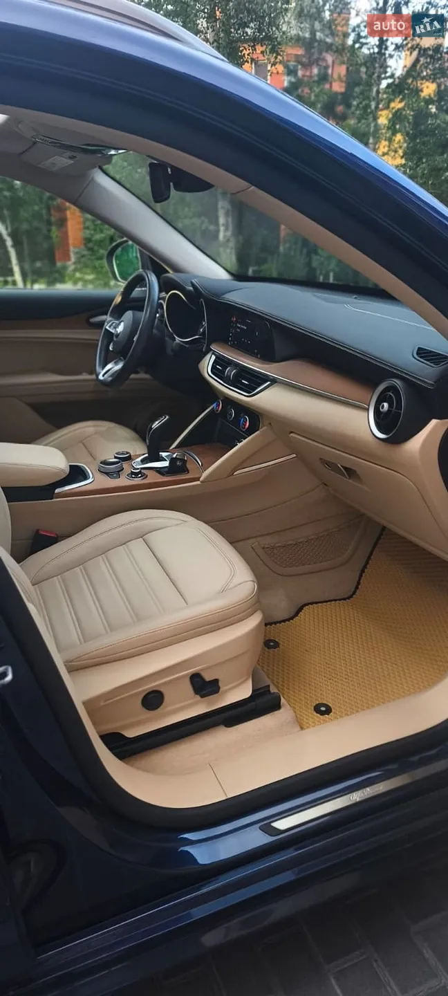 2021 Alfa Romeo Stelvio - мініатюра 12