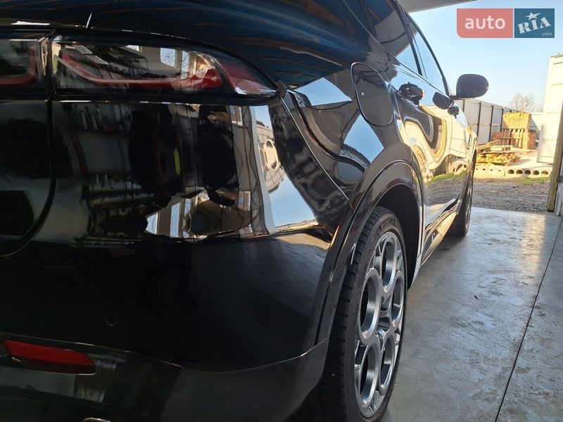 Внедорожник / Кроссовер Alfa Romeo Tonale 2023 в Полтаве