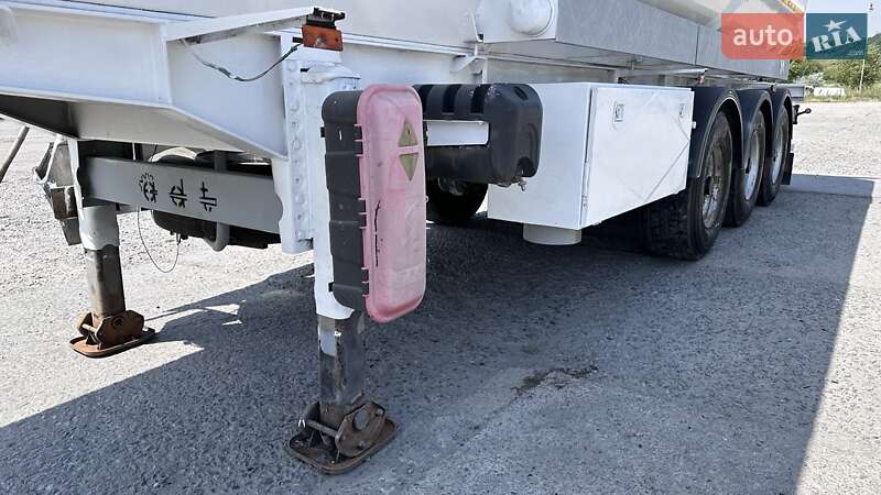 Цистерна Alpaslan TK-25 2015 в Дніпрі