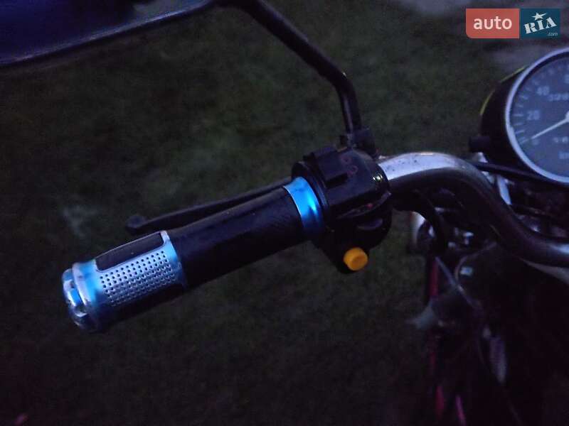 Мопеды Alpha Sabur 2013 в Львове