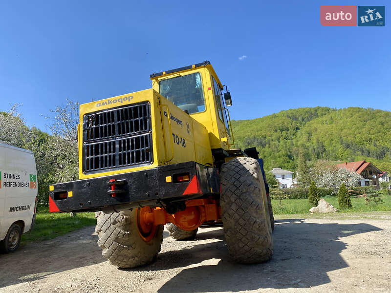 Фронтальный погрузчик Амкодор ТО-18 1993 в Косове