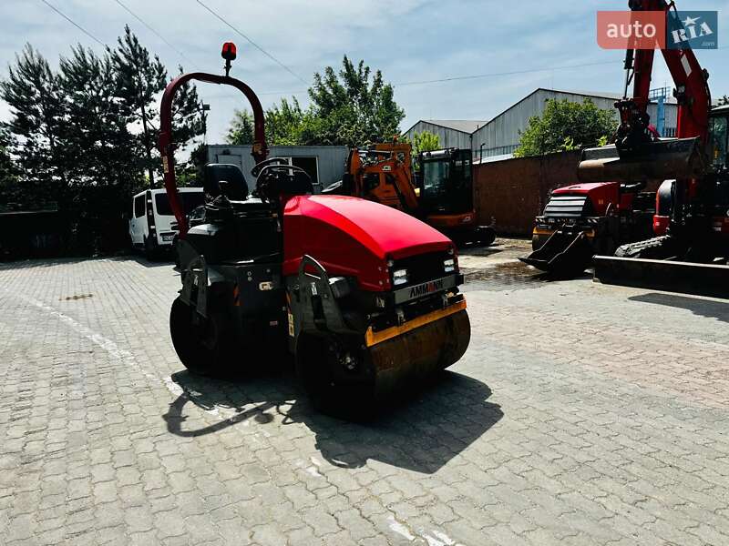 Дорожній каток Ammann ARX 2014 в Львові