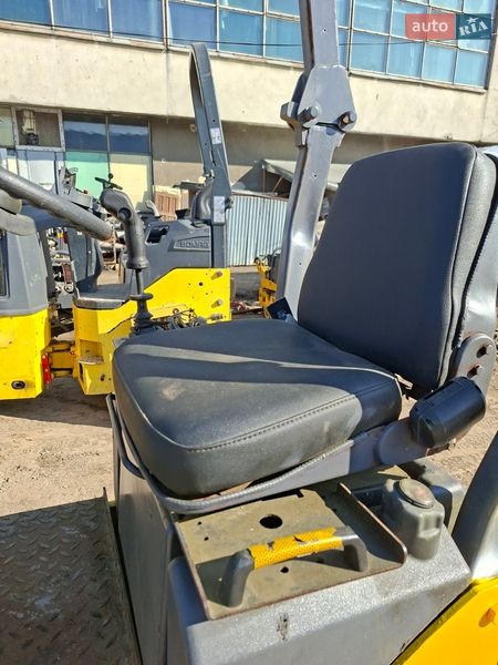 Дорожный каток Ammann ARX 2015 в Львове