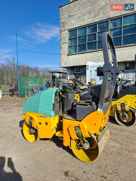 Дорожный каток Ammann ARX 2015 в Львове