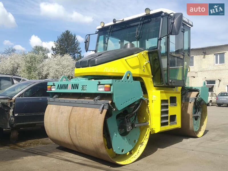 Асфальтоукладчик Ammann AV 2010 в Олыке