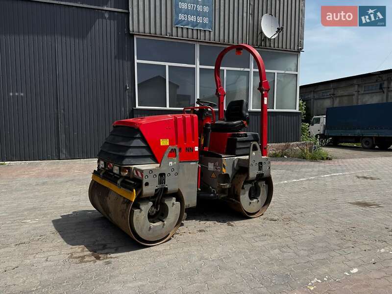 Дорожный каток Ammann AV 2011 в 