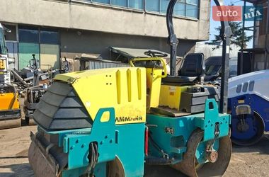 Дорожный каток Ammann AV 2010 в Львове