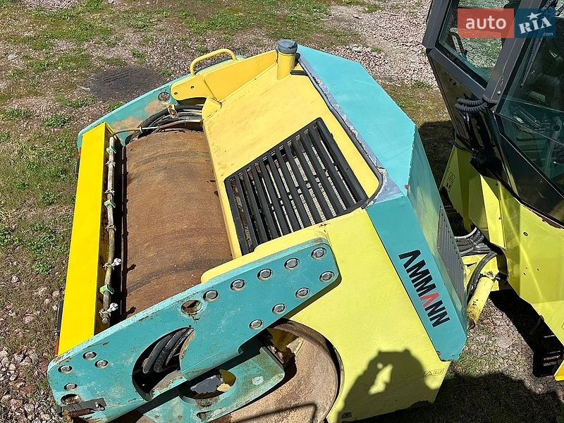 Дорожный каток Ammann AV 2006 в Киеве