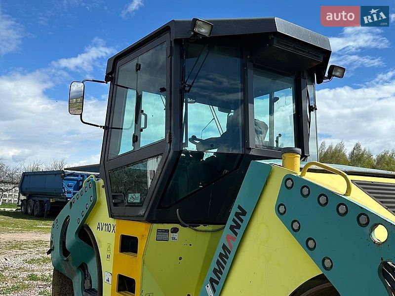 Дорожный каток Ammann AV 2006 в Киеве