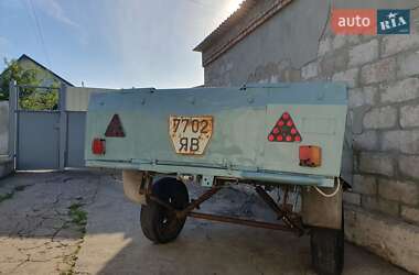 Бортовой полуприцеп АМС 650 1994 в 