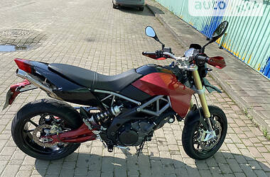 Мотоцикл Супермото (Motard) Aprilia Dorsoduro 2011 в Івано-Франківську