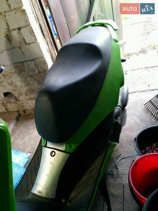 Скутер Aprilia Leonardo 250 2000 в Калиновке