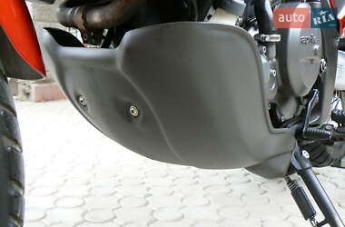 Мотоцикл Туризм Aprilia Pegaso 650 2001 в 