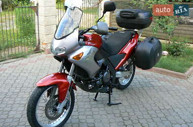 Мотоцикл Туризм Aprilia Pegaso 650 2001 в 