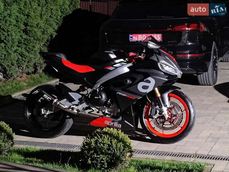 Спортбайк Aprilia RS 660 2021 в 