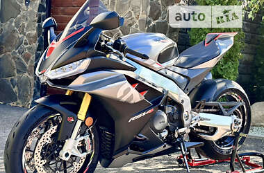 Спортбайк Aprilia RSV4 2021 в Киеве