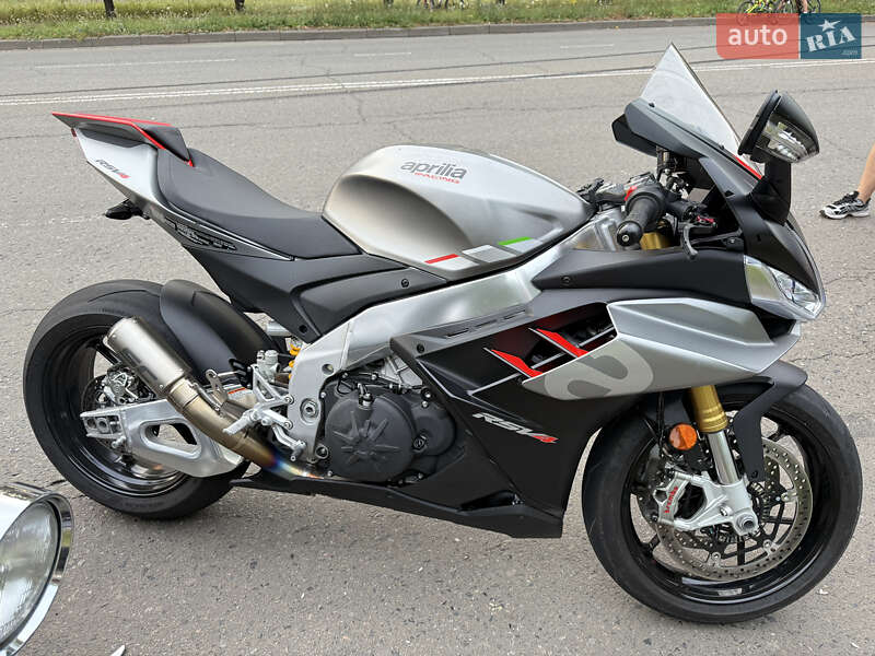 Спортбайк Aprilia RSV4 2021 в Сумах