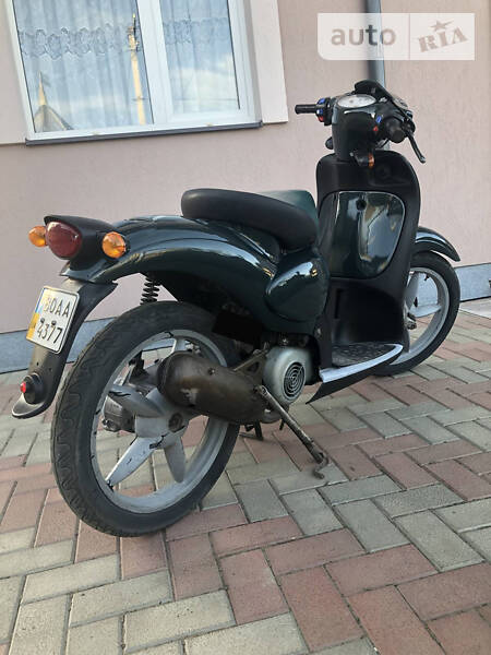 Скутер Aprilia Scarabeo 1996 в Косове