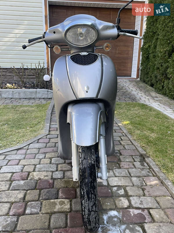 Скутер Aprilia Scarabeo 2010 в Тернополе