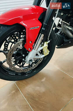 Мотоцикл Без обтікачів (Naked bike) Aprilia Shiver 2016 в 