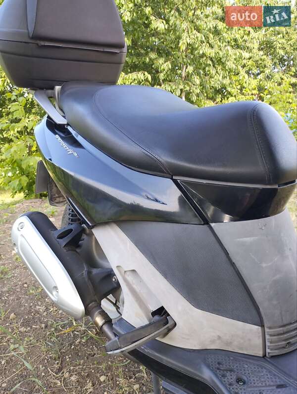 Макси-скутер Aprilia Sportcity 2009 в Каменец-Подольском