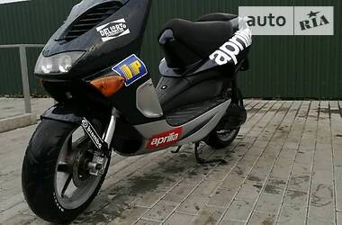 Скутер Aprilia SR 2000 в Стрые