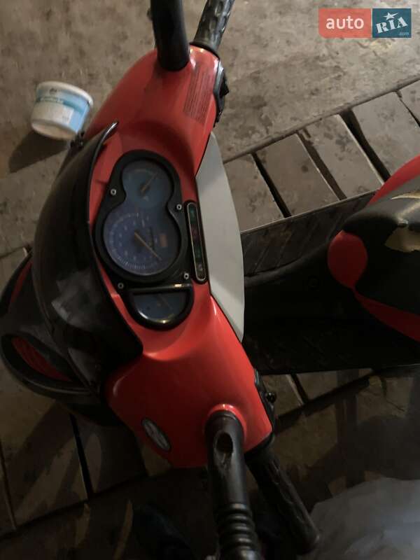 Грузовые мотороллеры, мотоциклы, скутеры, мопеды Aprilia SR 2000 в Литине