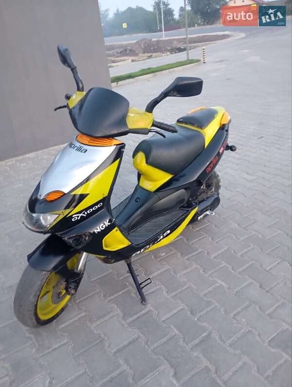 Грузовые мотороллеры, мотоциклы, скутеры, мопеды Aprilia SR 2007 в Тернополе