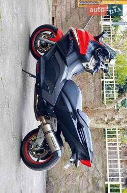 Макси-скутер Aprilia SRV 2012 в 