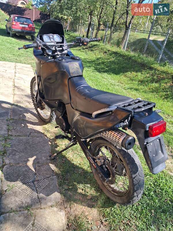 Мотоцикл Внедорожный (Enduro) Aprilia Tuareg 1992 в Косове фото 4 Мотоцикл Внедорожный (Enduro) Aprilia Tuareg 1992 в Косове