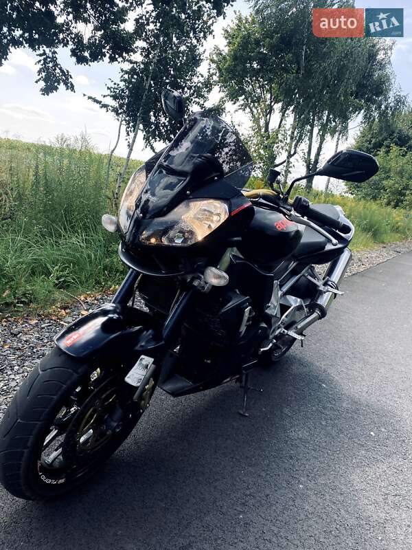Мотоцикл Спорт-туризм Aprilia Tuono 1000 R 2011 в Луцьку