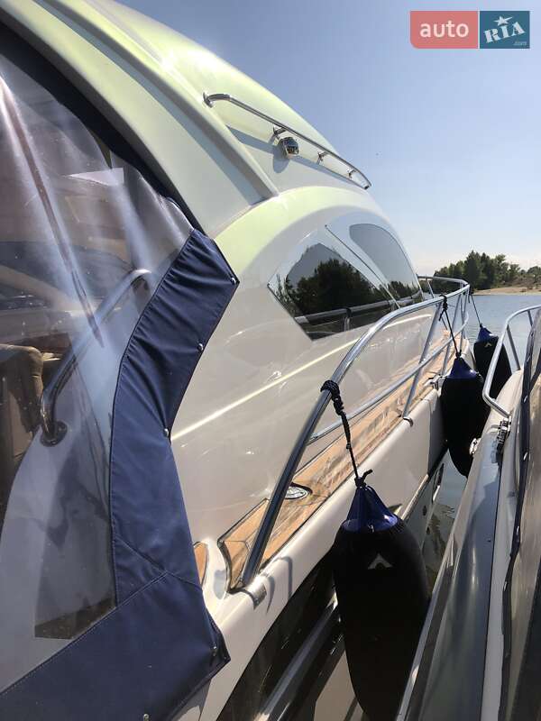 Моторная яхта Aquador 32 2012 в Киеве