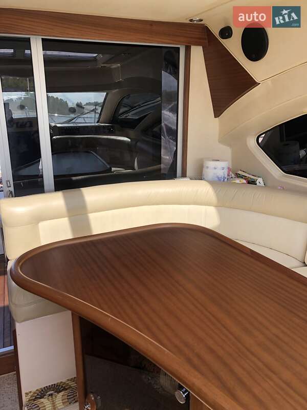 Моторная яхта Aquador 32 2012 в Киеве