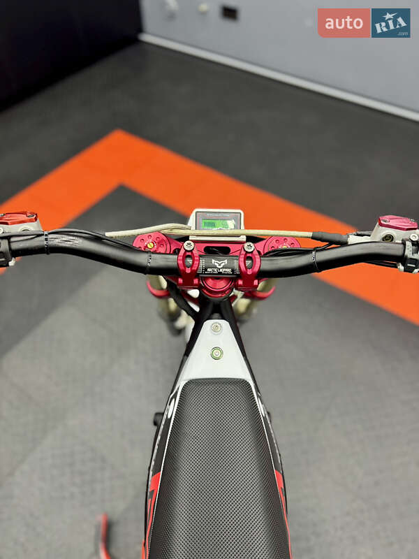 Мотоцикл Позашляховий (Enduro) Arctic Leopard E-XT 700 2024 в Львові фото 11 Мотоцикл Позашляховий (Enduro) Arctic Leopard E-XT 700 2024 в Львові