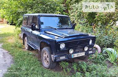 Позашляховик / Кросовер Aro 244 1990 в 