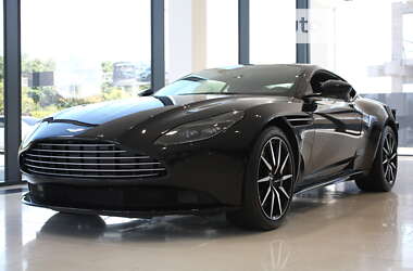 Купе Aston Martin DB11 2018 в Киеве