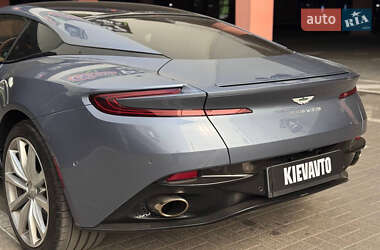 Купе Aston Martin DB11 2017 в 