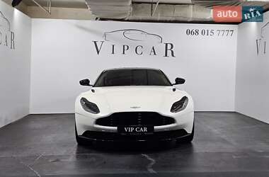 Купе Aston Martin DB11 2018 в 