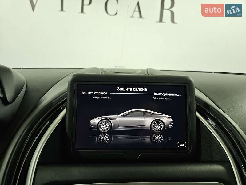 Купе Aston Martin DB11 2018 в Киеве