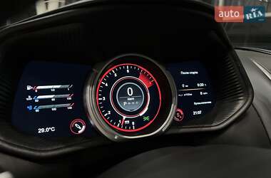 Купе Aston Martin DB11 2018 в 