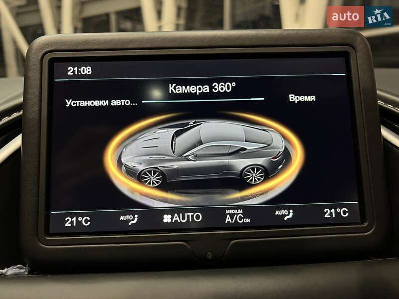 Купе Aston Martin DB11 2018 в Киеве