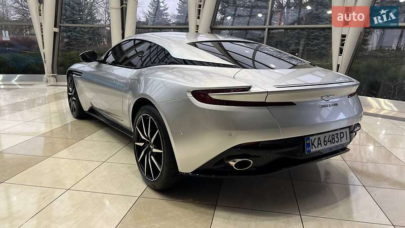 Купе Aston Martin DB11 2018 в Києві