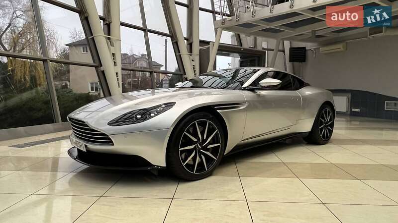 Купе Aston Martin DB11 2018 в Києві