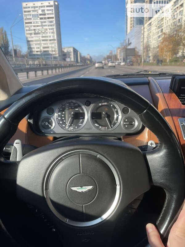 Кабриолет Aston Martin DB9 2007 в Киеве